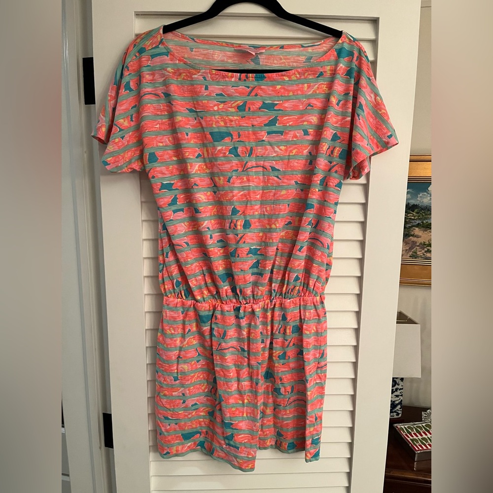 Lilly Pulitzer size medium cover up